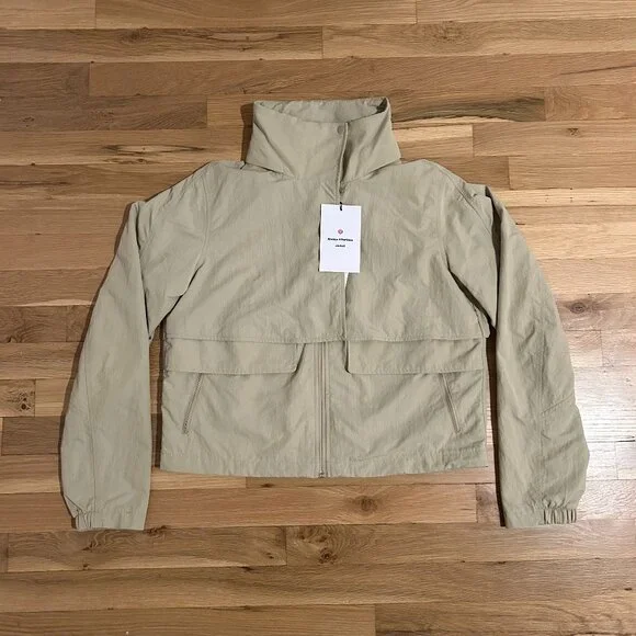 Lululemon Always Effortless Jacket in Trench - Picture 1 of 3